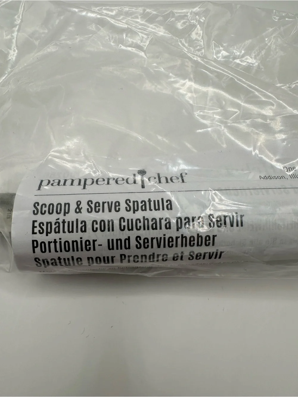 Pampered Chef Scoop & Serve Spatula - White